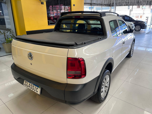 Volkswagen Saveiro 1.6 Robust Cab. Dupla Total Flex 2p