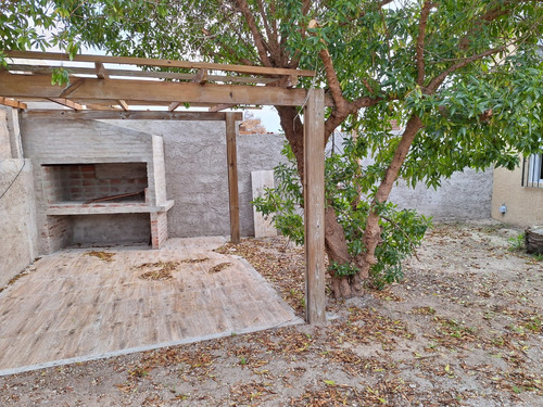 Excelente Casa A Estrenar Remodelación Total Lagomar Sur 3 Dormitorios 2 Baños