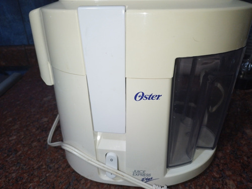 Extractor De Jugos Oster 300 W