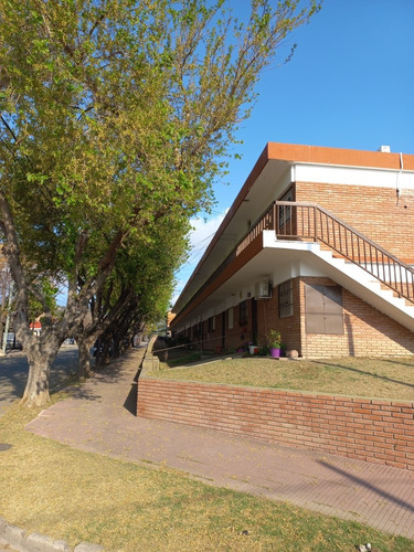 Imagen 2 de 6 de Departamento De 2 Dormitorios Villa Carlos Paz