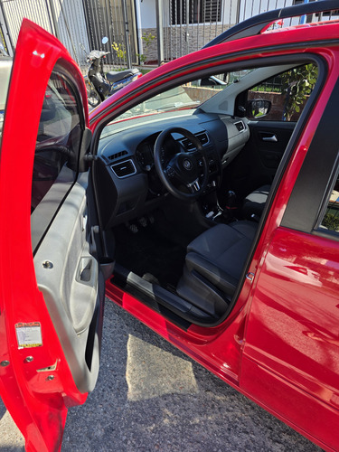 Volkswagen Suran 1.6 Trendline 11b