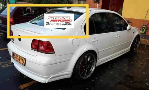 Kit Aleron Medallon Cajuela Jetta Clásico A5 Mk5 Poliuretano