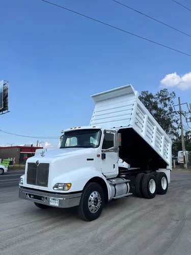 comprar International 9200 Volteo De 14 Mts Blanco