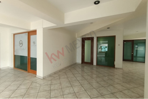 Edificio En Venta En Querétaro - Excelente Oportunidad De Inversión