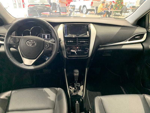 Yaris Sedã Xs Connect 1.5l Cvt 2020