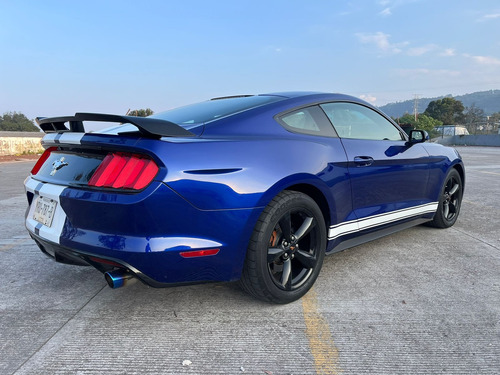 Ford Mustang 3.8 Coupe 3.7 V6 At