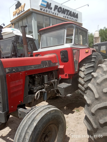 Massey Ferguson 1215