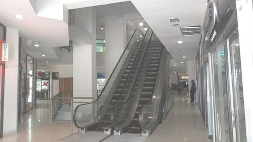Imagen 3 de 14 de Local Centro Comercial Lord Center