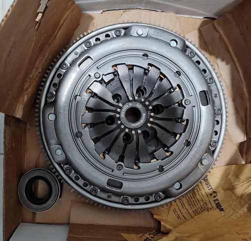 Kit Clutch Vw Jetta Golf Beetle Audi Tt 1.8t 1.9 Tdi 5 Vel