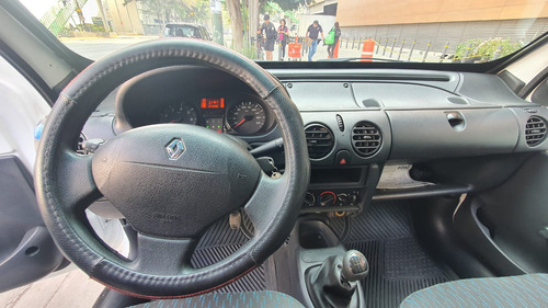 Renault Kangoo 1.6 Aa Mt
