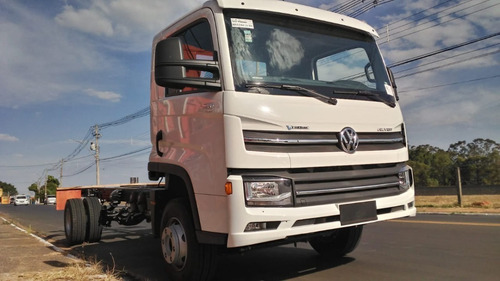 Imagem 1 de 11 de Vw 11.180 Prime Completo Automático Vtronic 2022 - Covelp