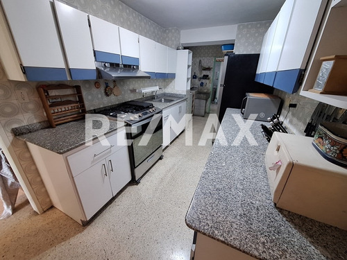 Venta De Apartamento En Conjunto Residencial Parque Anauco