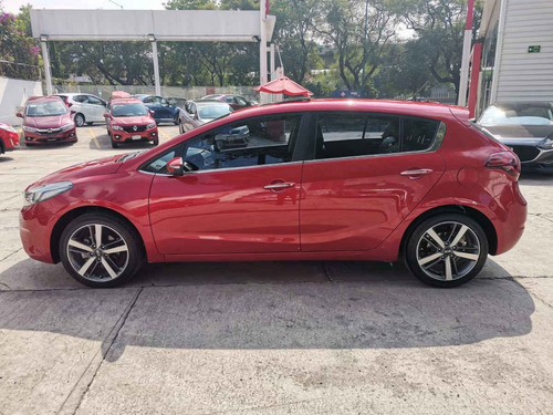 Imagen 2 de 15 de Kia Forte Hb 2018 5p Sx, Tm6, Piel, Qc, Ra-17