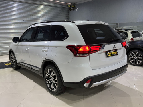 Mitsubishi Outlander 2.0