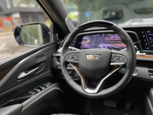 Cadillac Escalade 600d