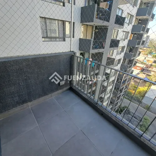 Departamento Seminuevo En Venta De 2d/1b Metro Lo Ovalle