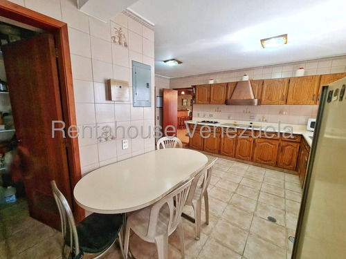 Casa En Venta El Cafetal 25-13196 G.s.