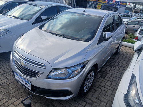Chevrolet Onix 1.4 Lt 5p