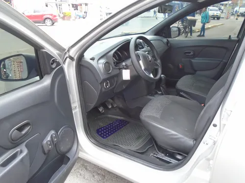 Renault Logan 1.6 Dynamique