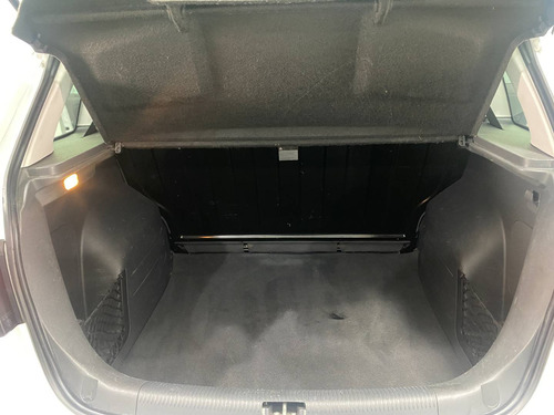 Imagen 16 de 17 de Volkswagen Suran 1.6 Comfortline L15 2017-imolaautos