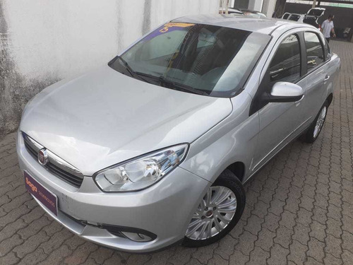 Fiat Grand Siena Essence 1.6 16v (flex)