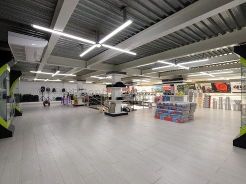 Milagros Inmuebles Edificio Venta Barquisimeto Lara Zona Centro Economica Residencial Economico Comercial Código Inmobiliaria Rent-a-house 24-21728