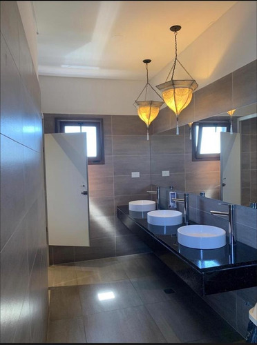 Imagen 21 de 30 de Oficina Comercial En Venta Con 2 Cocheras Puerto Escondido - Nordelta