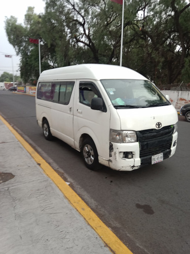 Toyota Hiace 2.7 Bus Commuter 15 Pas Mt
