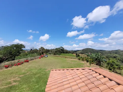 Se Vende Casa Campestre En Yolombó