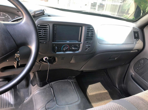 Imagen 8 de 9 de Ford F-150 Mexicana Xlt