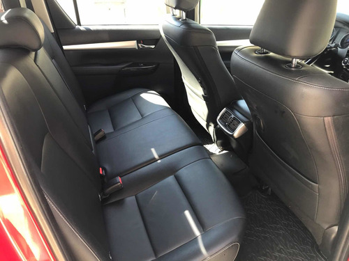 Toyota Hilux 2.8 Cd Srx 177cv 4x4 At 2016