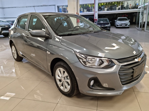 Imagen 3 de 21 de Chevrolet Onix Lt Tech 2022 Entrega Inm