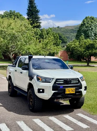 Toyota Hilux 4.0