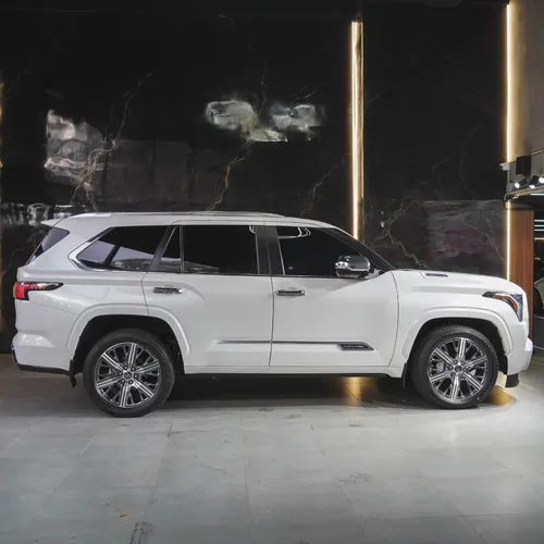 Toyota Sequoia 4WD CAPSTONE