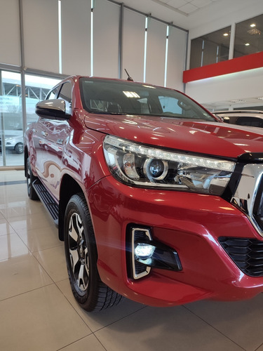 Imagen 18 de 24 de Toyota Hilux Srx 4x4 Mt