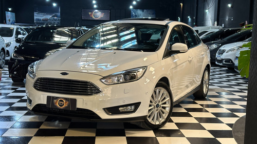 Ford Focus III 2.0 Titanium At6