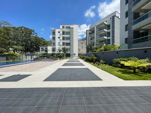 Imagen 2 de 23 de Vendo Apartamento 330m2 4h/5b/4p La Castellana