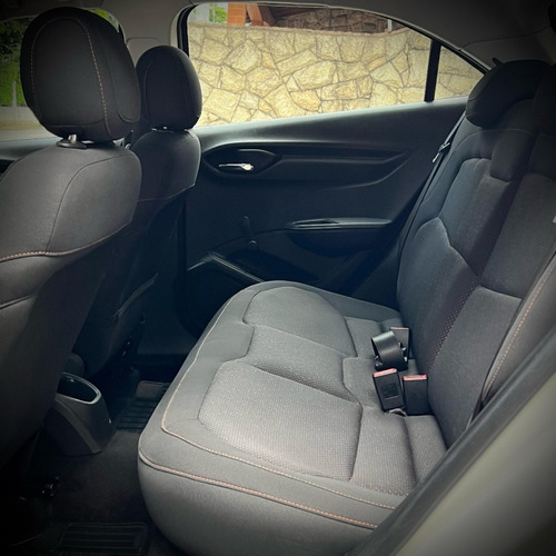 Chevrolet Onix 1.4 MPFI LT 8V FLEX 4P MANUAL