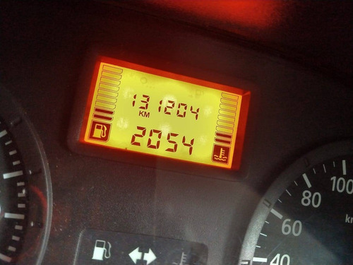 Imagem 6 de 9 de Renault Logan 1.0 Expression 16v Flex 4p Manual