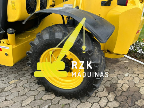 Manipuladora New Holland Lm1745 2014