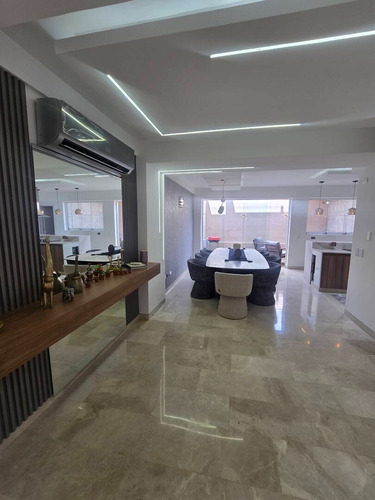 Townhouse En Venta En Mañongo - Wc
