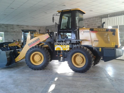 Imagen 14 de 16 de Michigan M80hdii Balde 2 Mt3, 125hp Aire Ac. Dolar Oficial