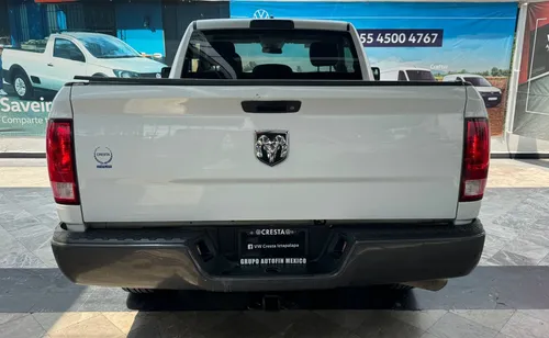 RAM Ram 1500 3.3 V6 XL Cab Regular 4x2 AT