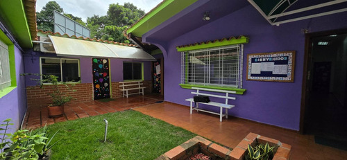 247592 Casa Para Unidad Educativa En Las 4 Avenidad Fp