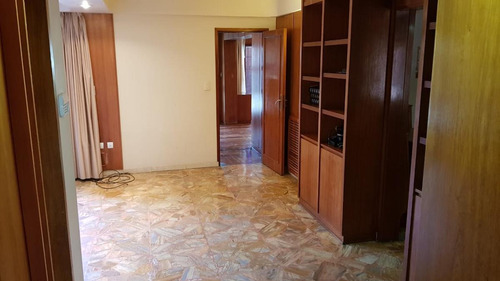 Imagen 13 de 19 de Casa En Venta, 3 Dormitorios, Alberdi, Gran Jardin, Piscina. Calidad, Rosario