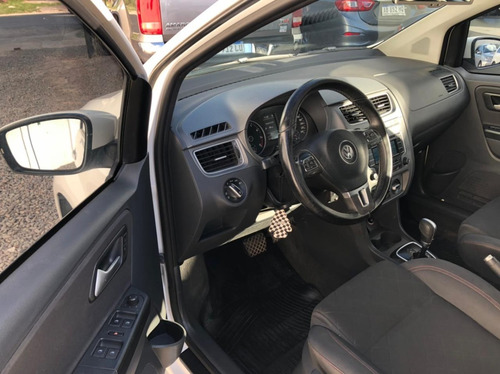 Volkswagen Suran 1.6 Imotion Highline