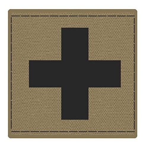 Cruz Cuadrada Medic Patch  negro Sobre Café Respaldo  2 x 