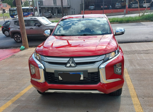 Mitsubishi Triton 2.4 Hpe Cab. Dupla 4X4 Aut. 4P