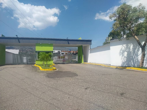 En Venta Parcela Urbanización Valle Arriba Arjona/ Circe