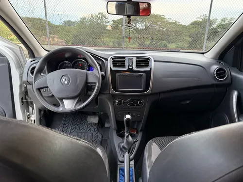 Renault Sandero 1.6 Authentique